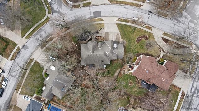 6113 N Mattox Road, Kansas City, MO 64151