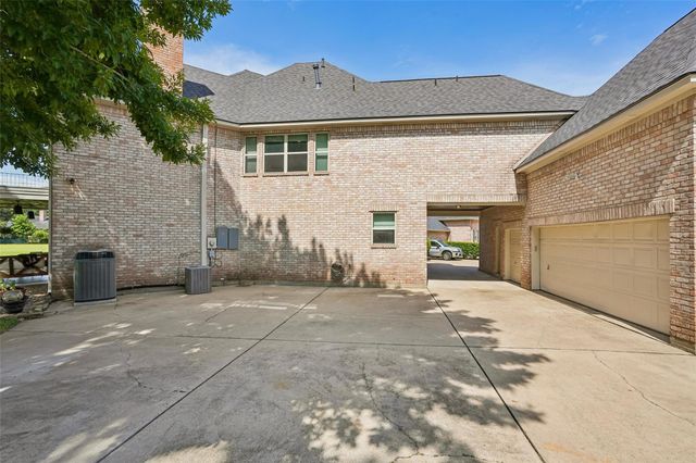 2419 Vintage Circle, Richmond, TX 77406