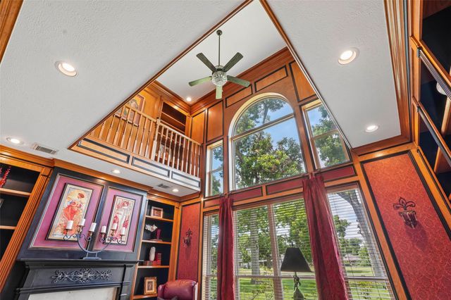 2419 Vintage Circle, Richmond, TX 77406