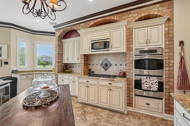 2419 Vintage Circle, Richmond, TX 77406