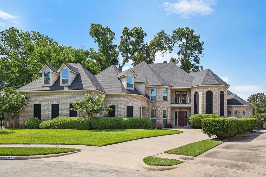 2419 Vintage Circle, Richmond, TX 77406