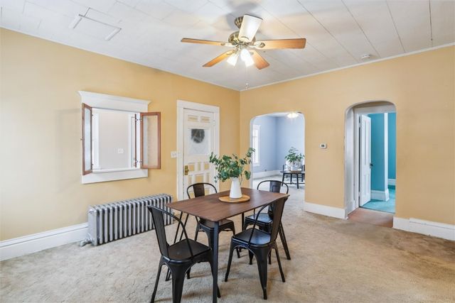 300 W Pine Street, Marengo, IA 52301