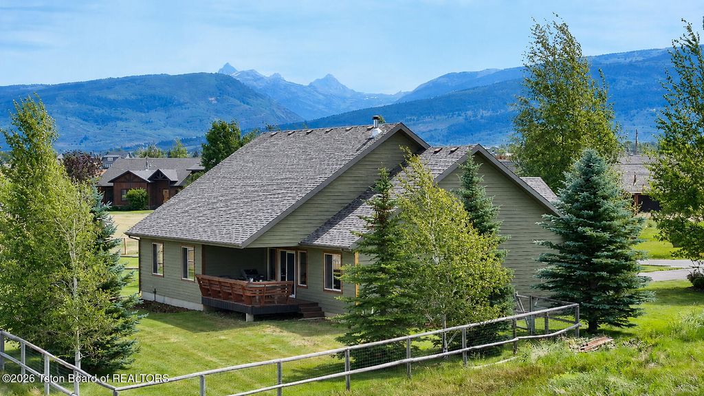 1118 RIVER Circle, Victor, ID 83455 photo 2