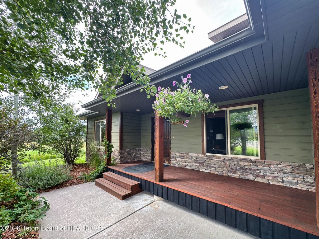 1118 RIVER Circle, Victor, ID 83455 photo 3