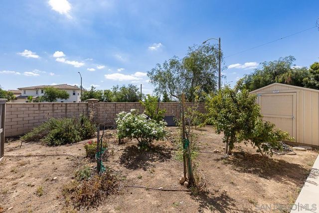 705 Sungold Way, Escondido, CA 92027