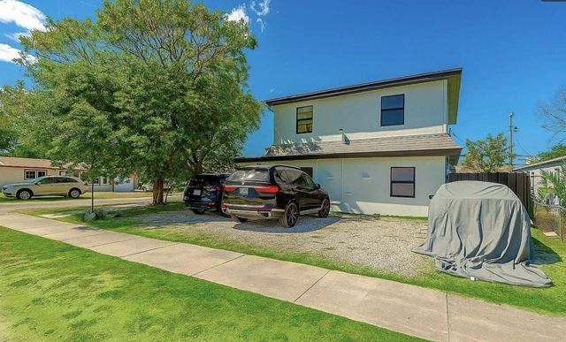 2447 Roosevelt Street 4, Hollywood, FL 33020