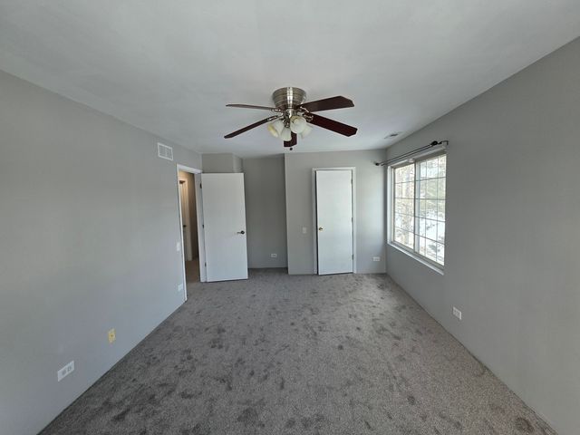 462 Thomas Paine Court 1, Aurora, IL 60504