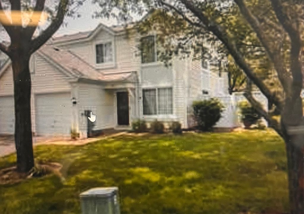 462 Thomas Paine Court 1, Aurora, IL 60504