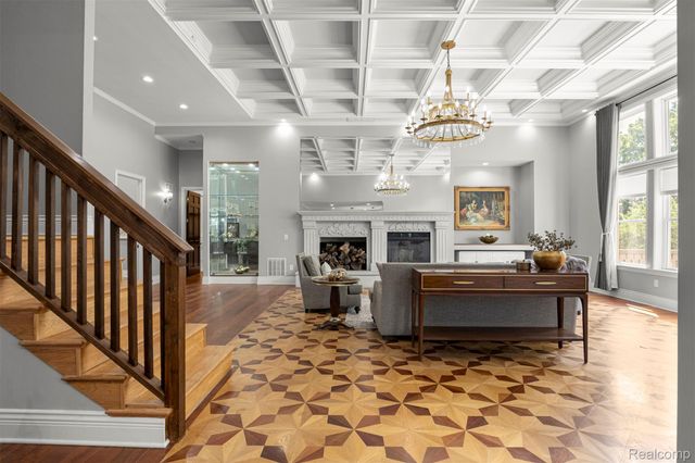 41901 8 Mile Road, Northville, MI 48167