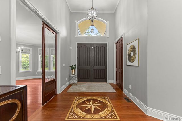 41901 8 Mile Road, Northville, MI 48167