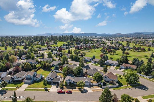 2925 N Sand Trap WAY, Post Falls, ID 83854