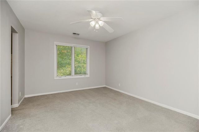 808 SW Springwater Lane, Lee's Summit, MO 64081