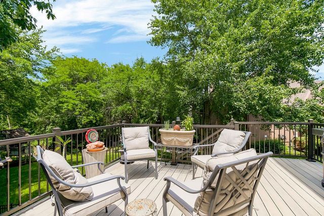 808 SW Springwater Lane, Lee's Summit, MO 64081