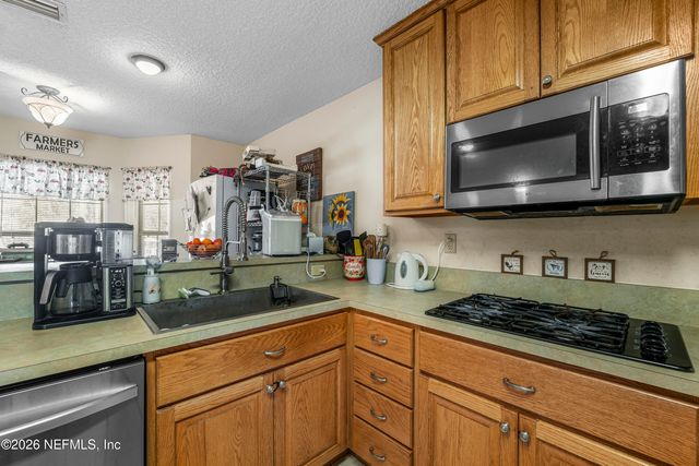 1725 DAVIDSON FARM Road, Jacksonville, FL 32218