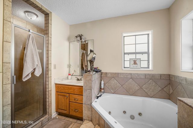 1725 DAVIDSON FARM Road, Jacksonville, FL 32218