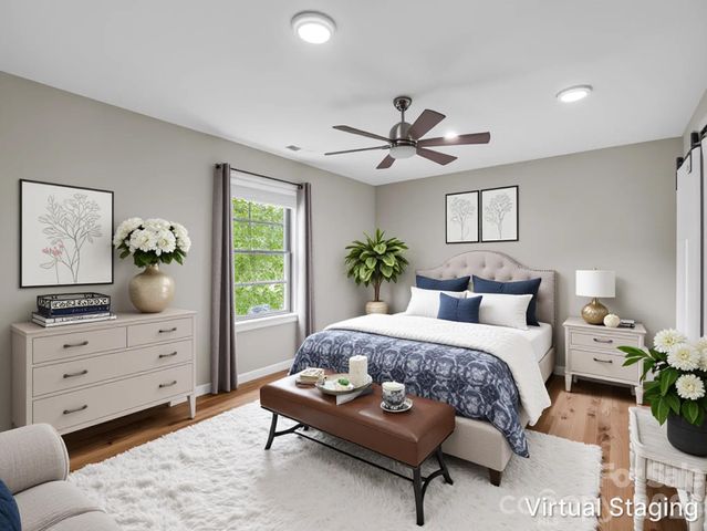 100 Walt Drive, Hendersonville, NC 28792