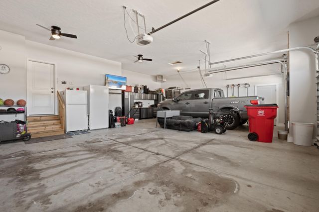 855 Towne Drive NE, Byron, MN 55920