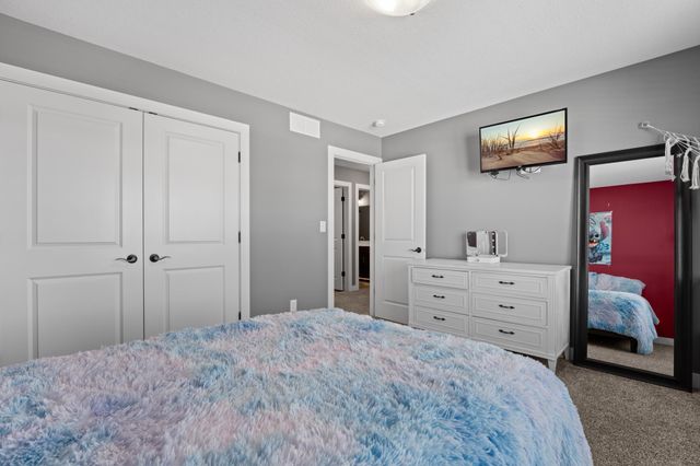 855 Towne Drive NE, Byron, MN 55920