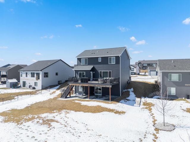 855 Towne Drive NE, Byron, MN 55920