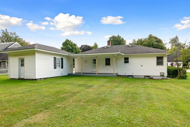 13 Driscoll Drive, St. Albans City, VT 05478