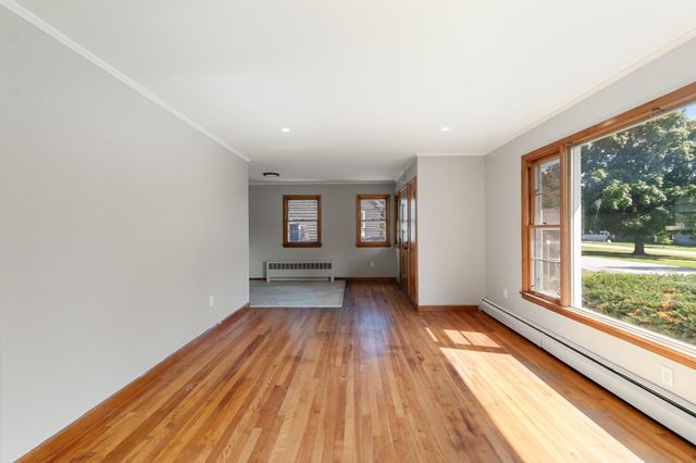 13 Driscoll Drive, St. Albans City, VT 05478