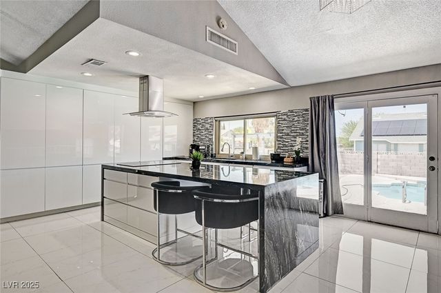 6352 Peppermill Drive, Las Vegas, NV 89146