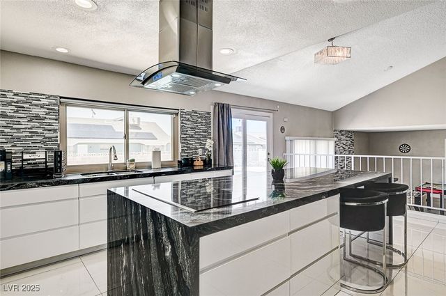 6352 Peppermill Drive, Las Vegas, NV 89146