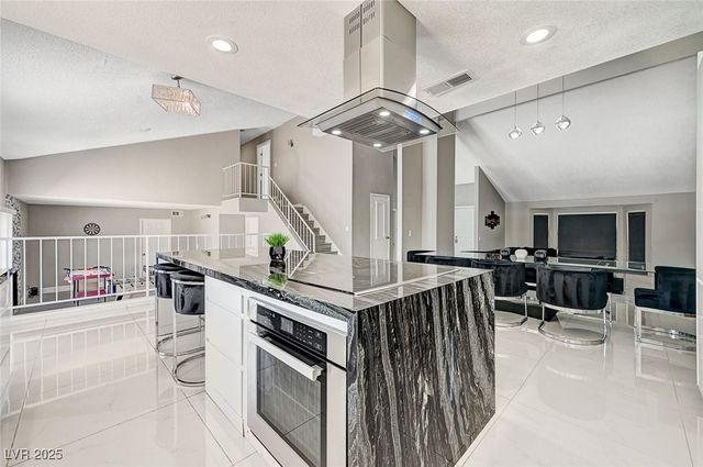 6352 Peppermill Drive, Las Vegas, NV 89146