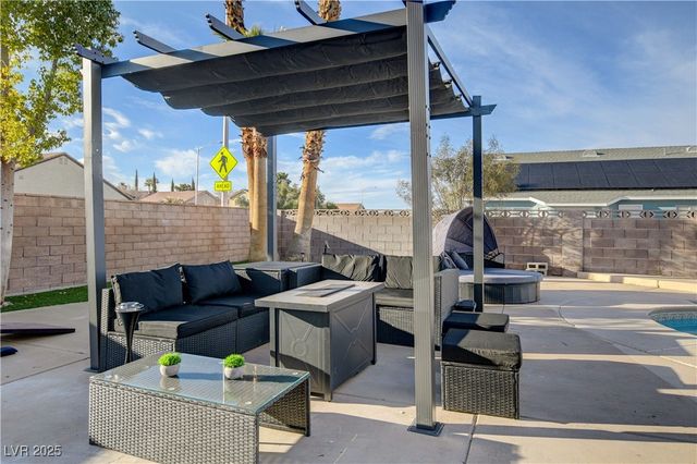 6352 Peppermill Drive, Las Vegas, NV 89146