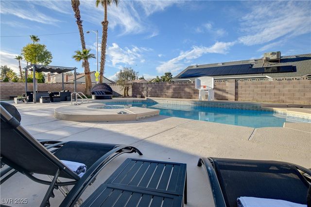 6352 Peppermill Drive, Las Vegas, NV 89146