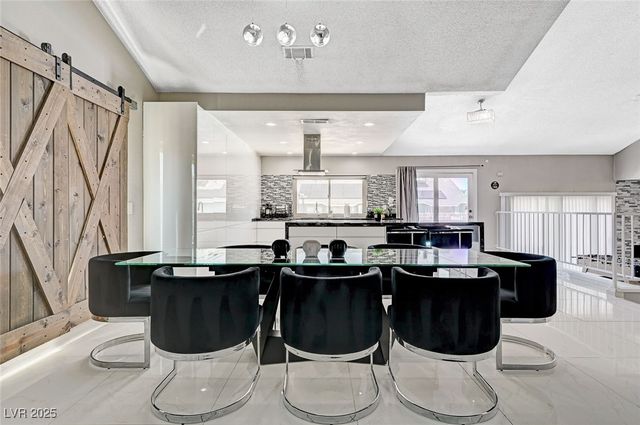 6352 Peppermill Drive, Las Vegas, NV 89146