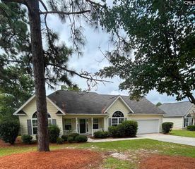 416 Knotts Court, Lexington, SC 29073