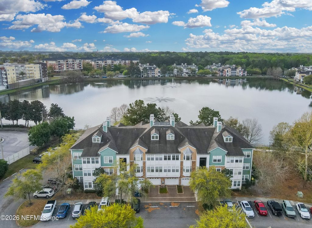 8550 TOUCHTON Road 621, Jacksonville, FL 32216