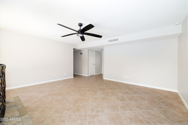 8643 E PALO VERDE Drive, Scottsdale, AZ 85250