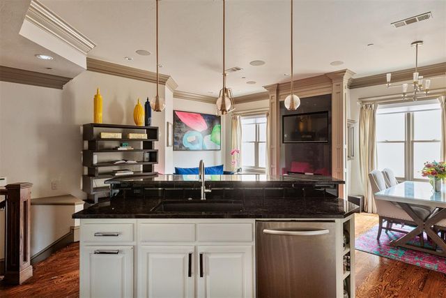 422 NE 2nd Street, Oklahoma City, OK 73107