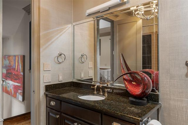 422 NE 2nd Street, Oklahoma City, OK 73107
