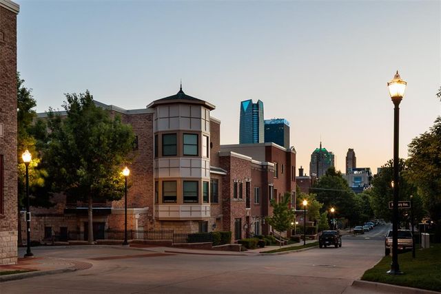 422 NE 2nd Street, Oklahoma City, OK 73107