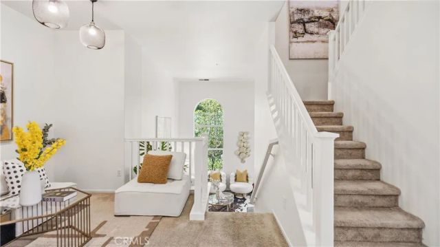 1 Warmspring, Aliso Viejo, CA 92656