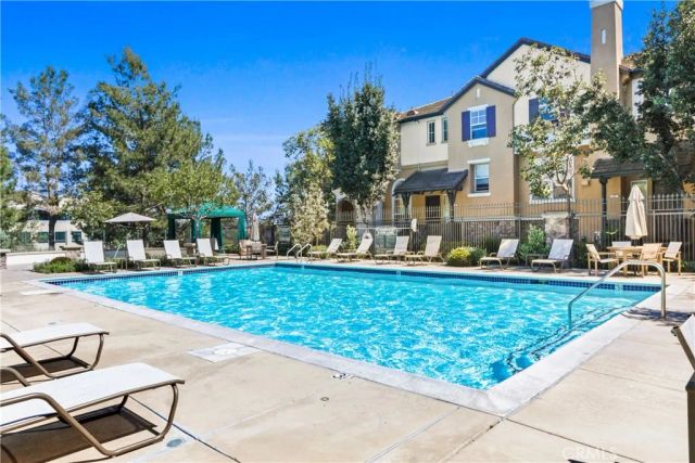 1 Warmspring, Aliso Viejo, CA 92656