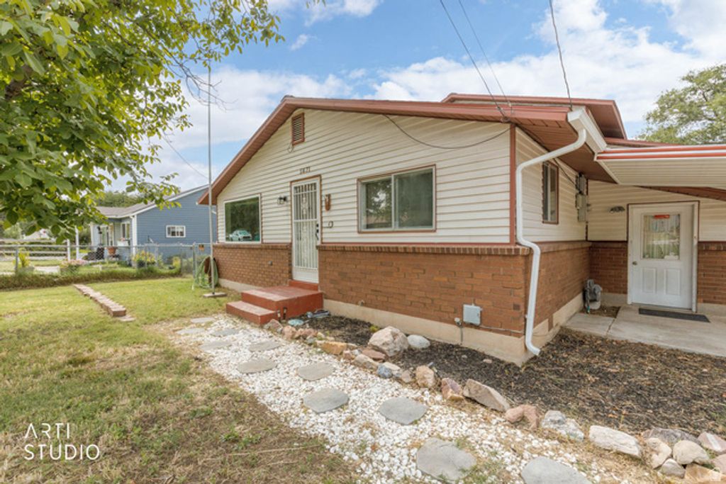 5671 S 2700 W, Roy, UT 84067 — photo 3