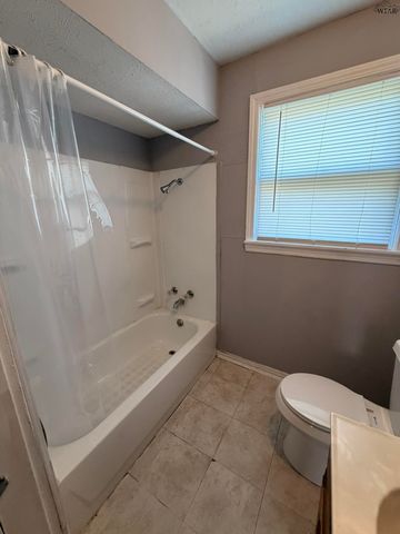 1806 ROSE STREET, Wichita Falls, TX 76301