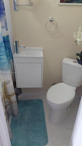507 W 68th Street 5, Hialeah, FL 33014