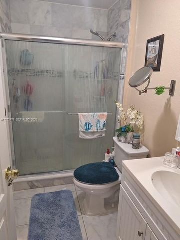 507 W 68th Street 5, Hialeah, FL 33014