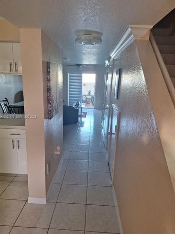 507 W 68th Street 5, Hialeah, FL 33014