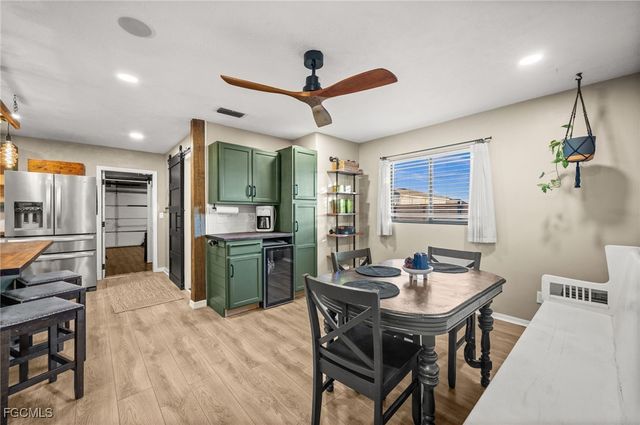 614 NE 1st AVE, Cape Coral, FL 33909