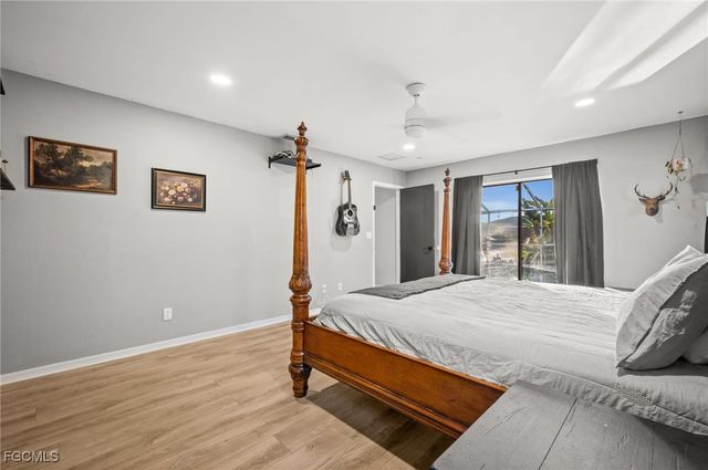 614 NE 1st AVE, Cape Coral, FL 33909