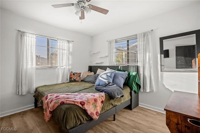 614 NE 1st AVE, Cape Coral, FL 33909