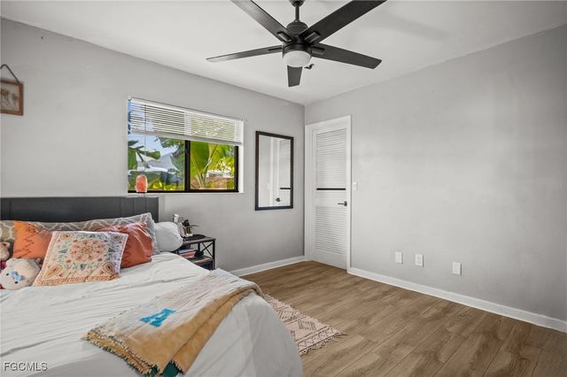 614 NE 1st AVE, Cape Coral, FL 33909