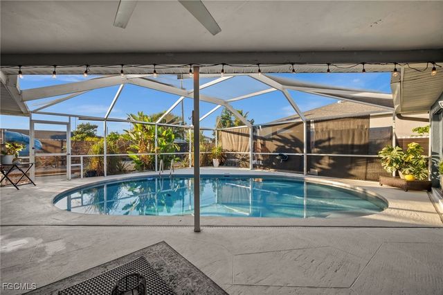 614 NE 1st AVE, Cape Coral, FL 33909