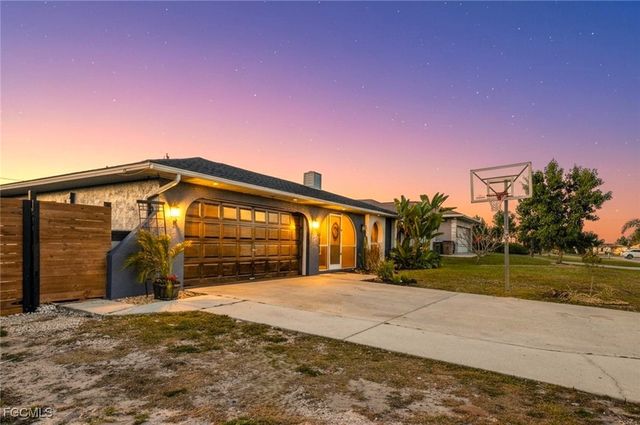 614 NE 1st AVE, Cape Coral, FL 33909